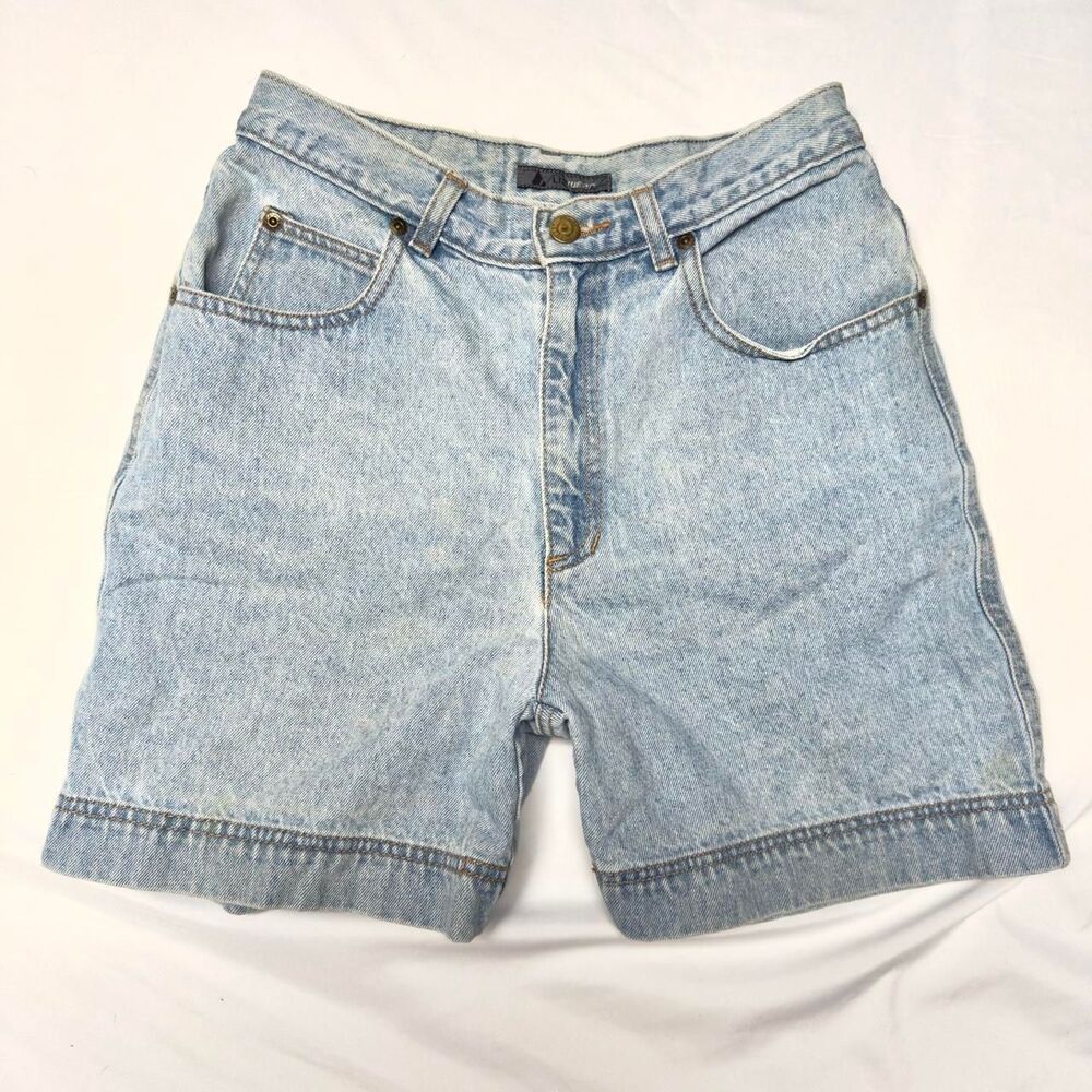 Vintage 90s Liz Claiborne Lizwear Light Blue Denim High-Rise Mom Shorts 8